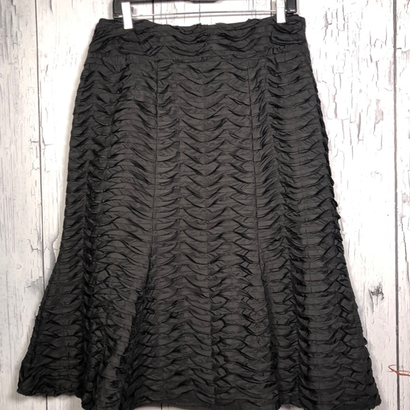 Liz Jordan Black Lined Textured Skirt Sz 12 NWT - Picture 2 of 8